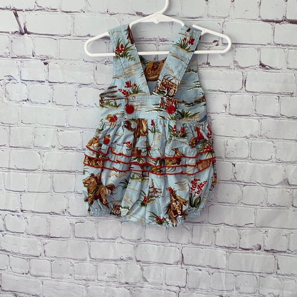 Frogs Frills & Daffodils Matching Sets Frog Frills Daffodils